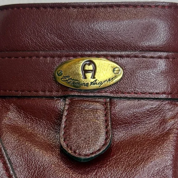 ETIENNE AIGNER SNAP FLEX-FRAME CLOSURE OXBLOOD BURGUNDY CORDOVAN CROSSBODY BAG - Picture 10 of 14